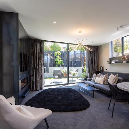 The Ivy Box Apartment Куийнстаун Екстериор снимка