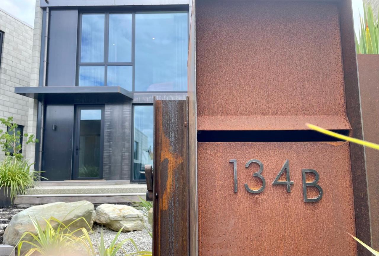 The Ivy Box Apartment Куийнстаун Екстериор снимка
